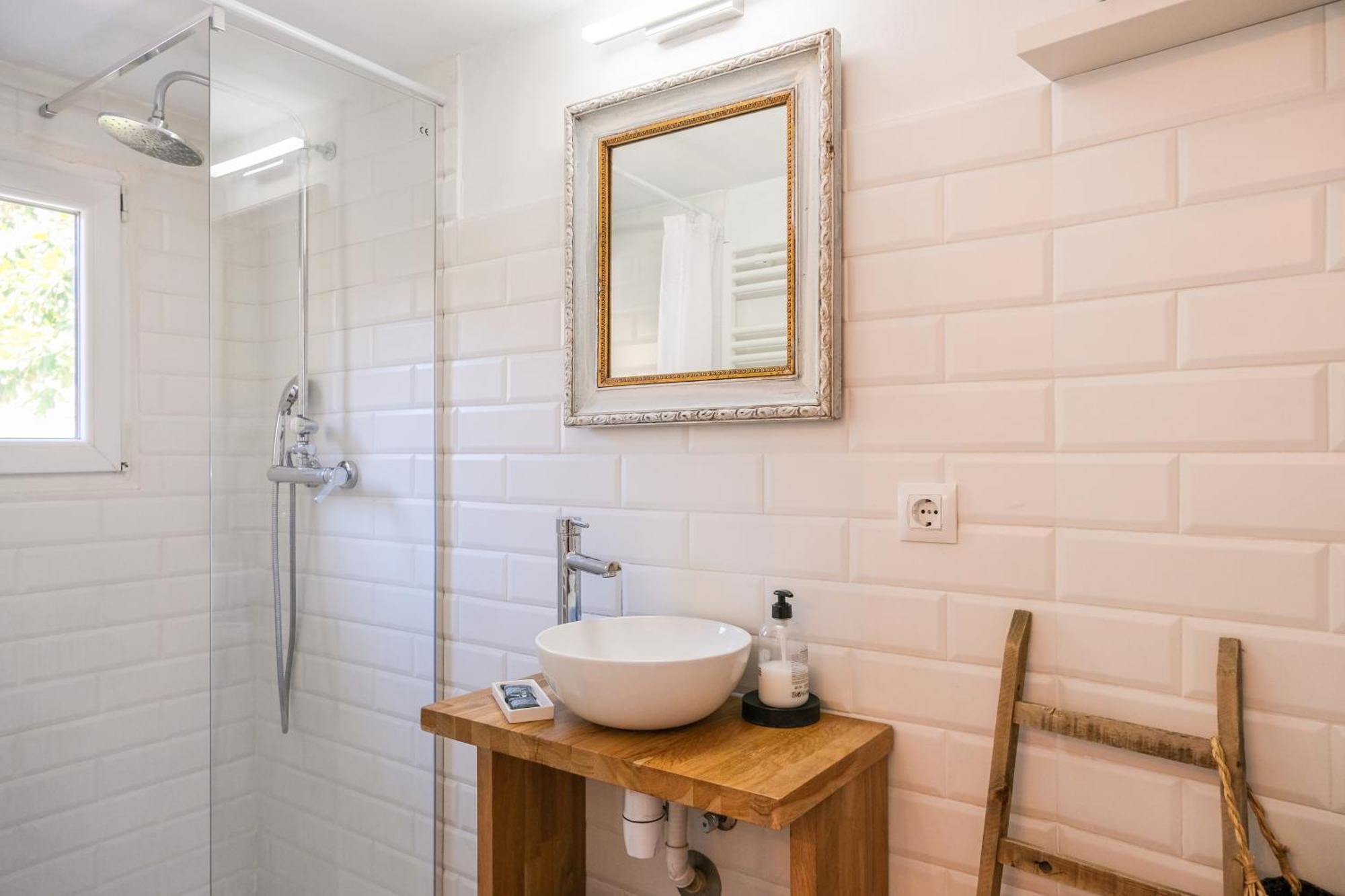 Appartamento Cal Capo Alojamiento Con Jacuzzi Besalú Esterno foto